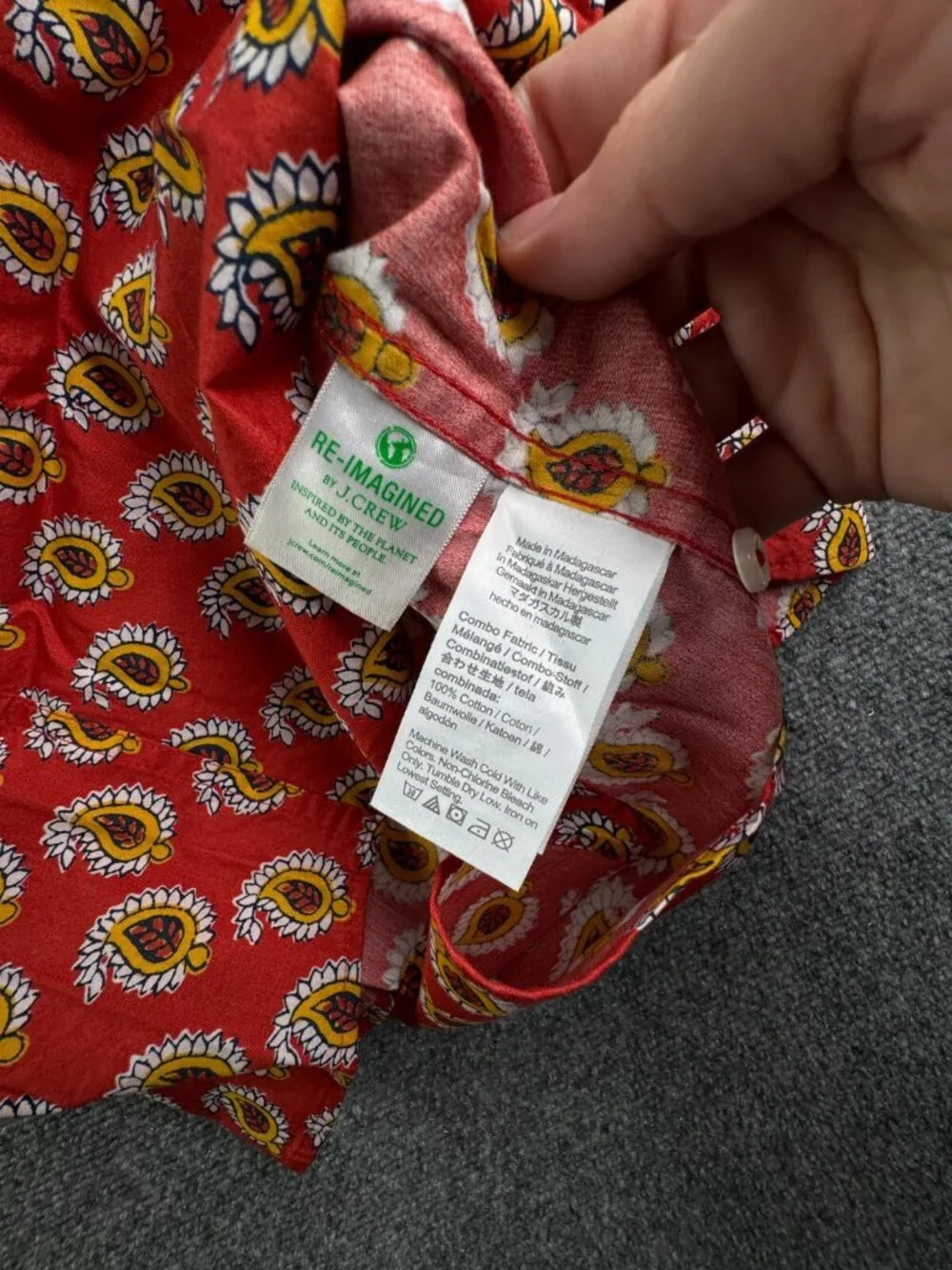 NWT J. Crew Men Red Yellow Paisley Long Sleeve Button Up Shirt Medium Classic